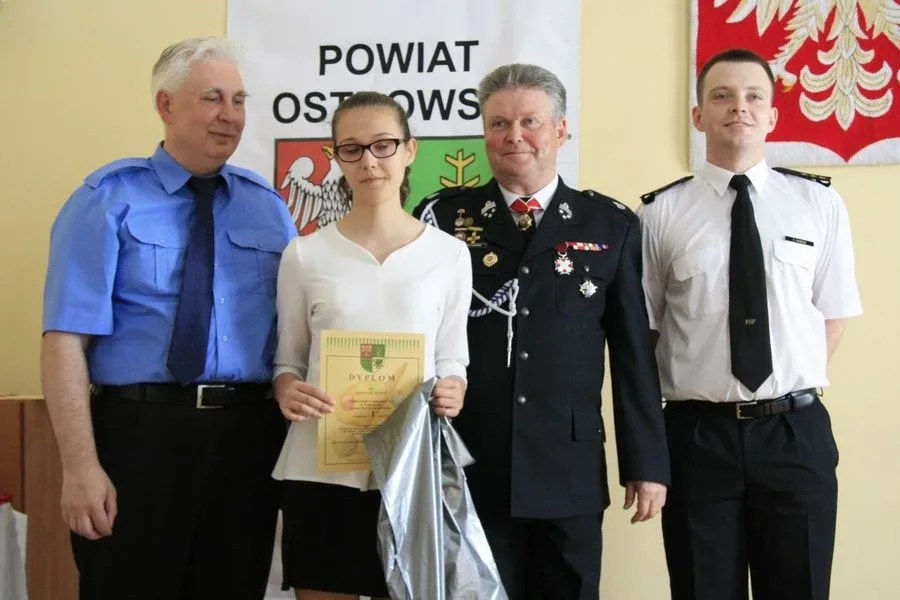 Bądź rozważny, baw się grzecznie (wyniki, zdjęcia)