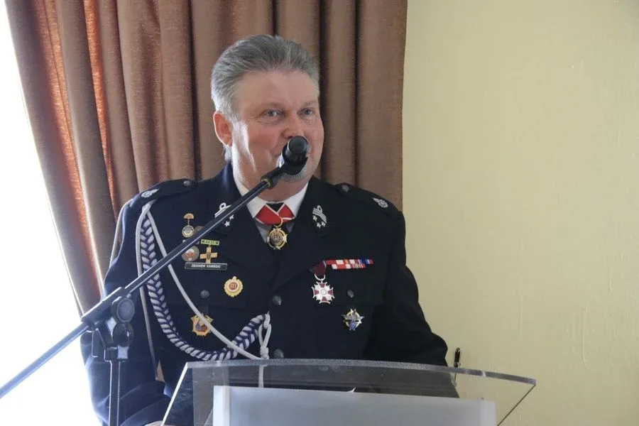 Bądź rozważny, baw się grzecznie (wyniki, zdjęcia)