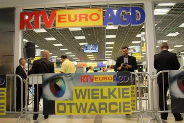 Wszystkie sklepy w Galerii Bursztynowej (zdjęcia)