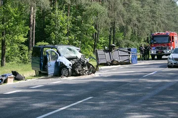 Poważny wypadek w Prosienicy - DK 8 (zdjęcia)