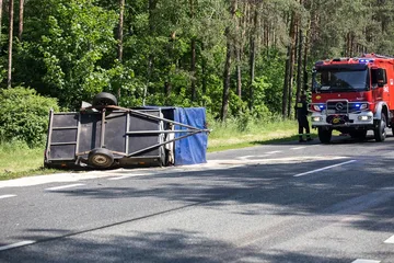 Poważny wypadek w Prosienicy - DK 8 (zdjęcia)