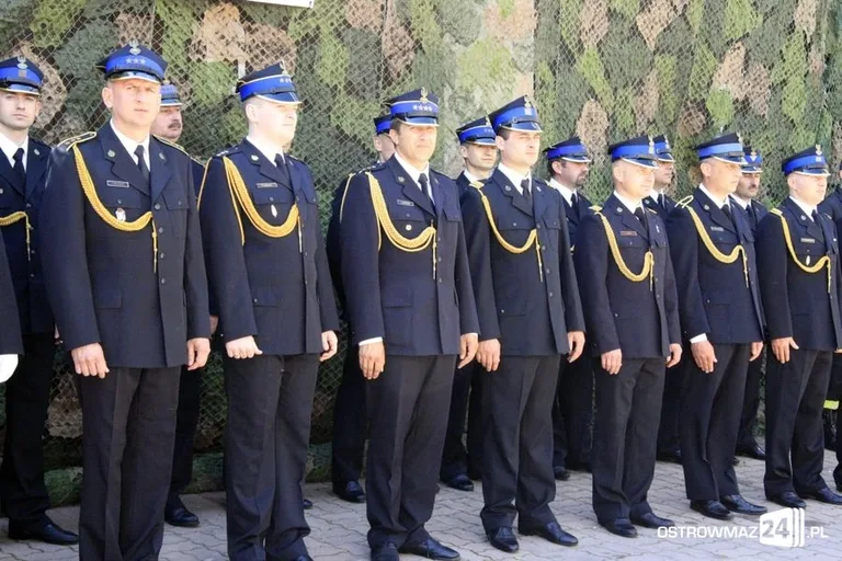 Powiatowe Obchody Dnia Strażaka (zdjęcia)