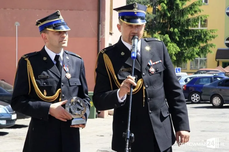 Powiatowe Obchody Dnia Strażaka (zdjęcia)