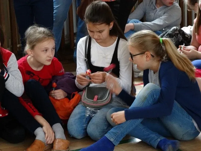 Dzień Dziecka w ostrowskiej podstawówce (zdjęcia)
