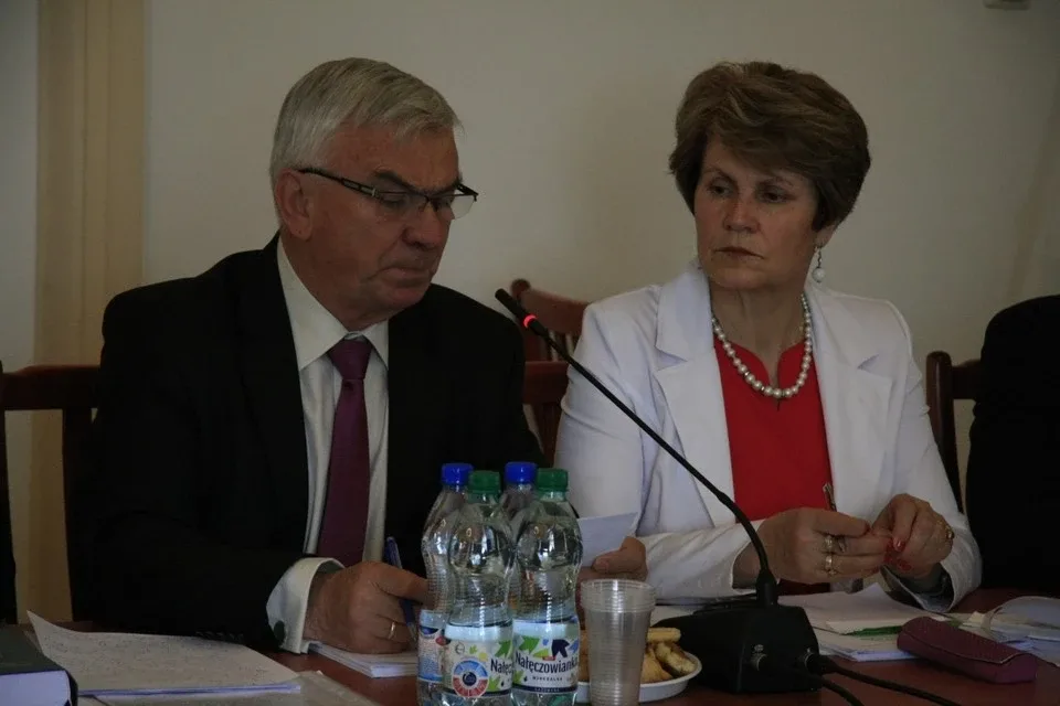 Absolutorium brak, ale może ruszy się coś z Carrefourem
