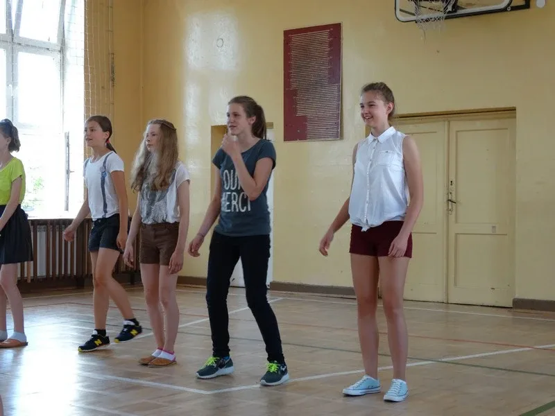Tańce hip hop w SP nr 1 (zdjęcia)