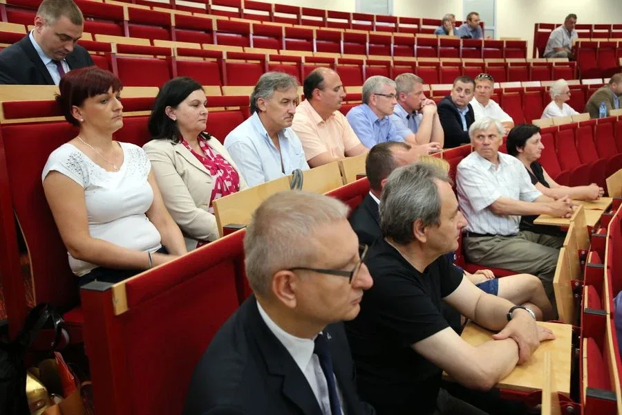 Wyjazdowe posiedzenie klubu PiS (zdjęcia, wideo)