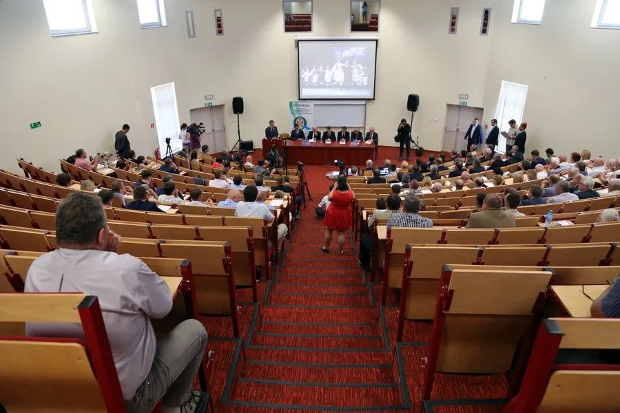 Wyjazdowe posiedzenie klubu PiS (zdjęcia, wideo)