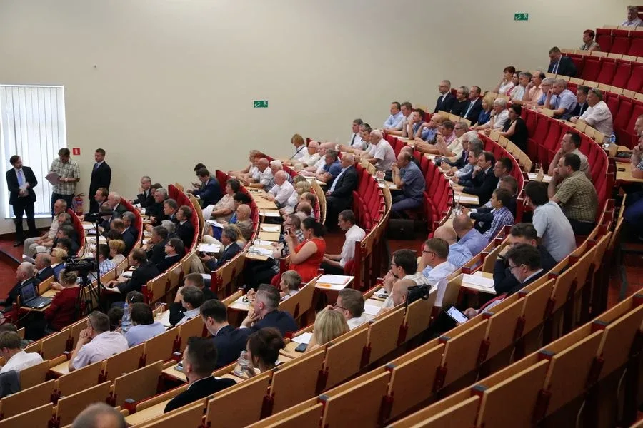 Wyjazdowe posiedzenie klubu PiS (zdjęcia, wideo)