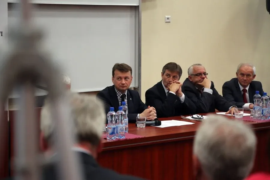 Wyjazdowe posiedzenie klubu PiS (zdjęcia, wideo)