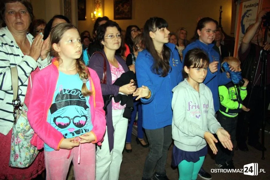 Koncert gospel w ostrowskim kościele (zdjęcia, wideo)