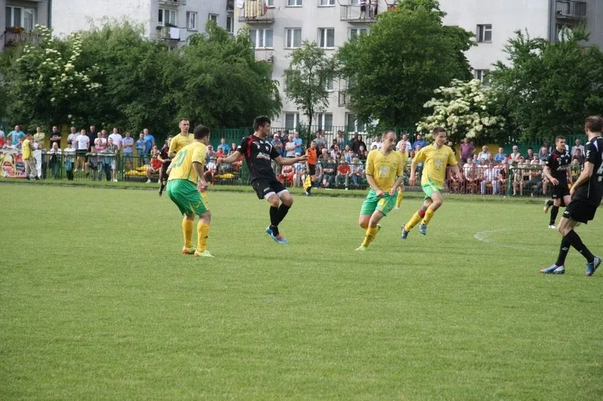 Niewykorzystany karny i remis z Polonią (zdjęcia, wideo)