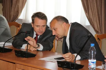 Radni powiatu odwołują się do PKW