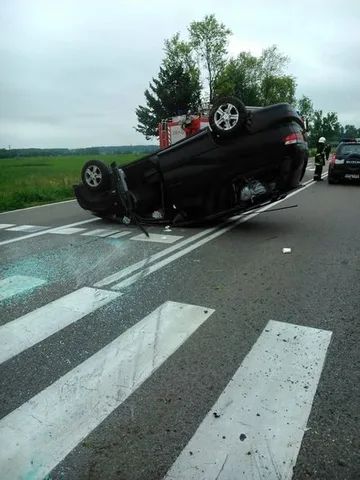 Wypadek w Tyszkach-Gosterach (zdjęcia)