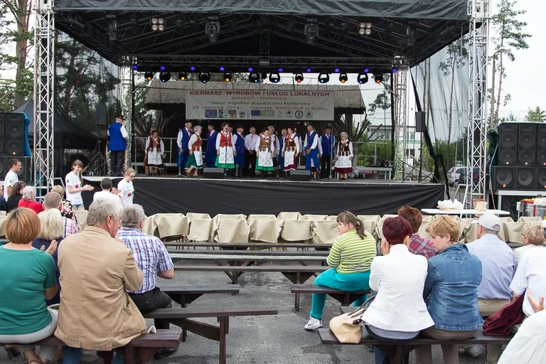 Kiermasz usług lokalnych w Broku (zdjęcia, wideo)