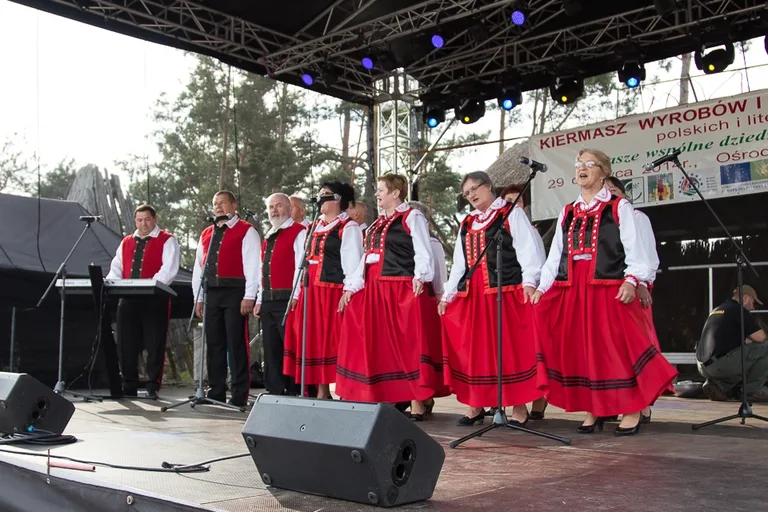 Kiermasz usług lokalnych w Broku (zdjęcia, wideo)