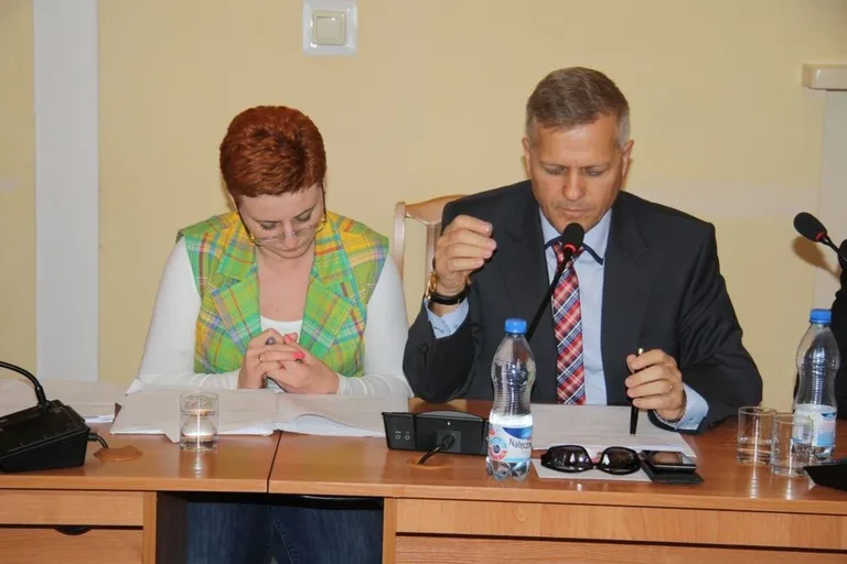 Radni powiatu odwołują się do PKW