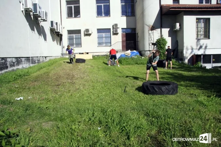 Trening Academia Gorila w środku miasta (zdjęcia)