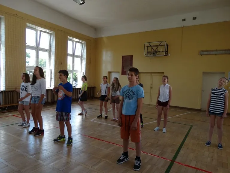 Tańce hip hop w SP nr 1 (zdjęcia)