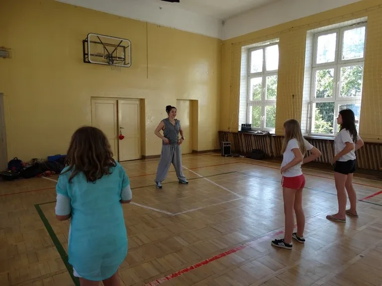 Tańce hip hop w SP nr 1 (zdjęcia)