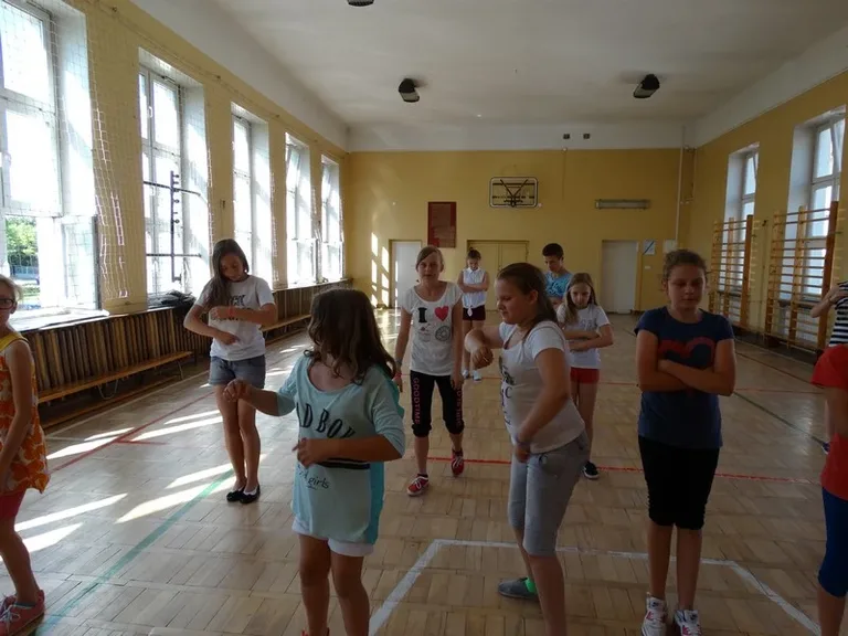 Tańce hip hop w SP nr 1 (zdjęcia)