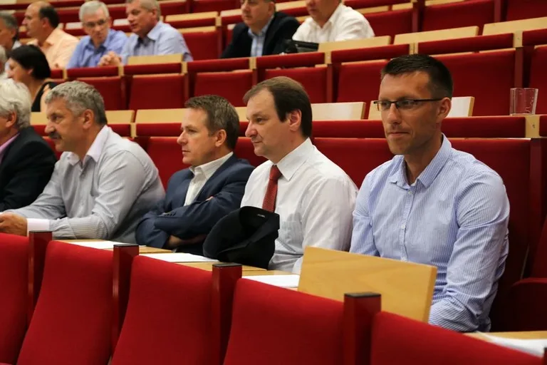 Wyjazdowe posiedzenie klubu PiS (zdjęcia, wideo)