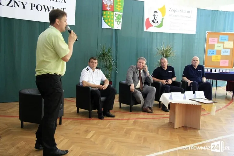 Bezpieczna Szkoła - Bezpieczny Powiat (zdjęcia)