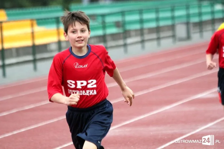 Zacięta walka szkół w czwórboju (zdjęcia, wideo)