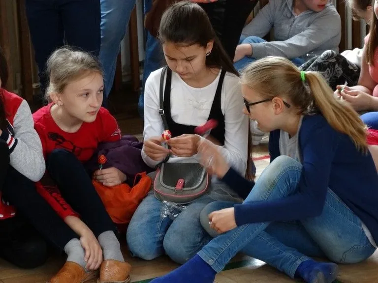 Dzień Dziecka w ostrowskiej podstawówce (zdjęcia)