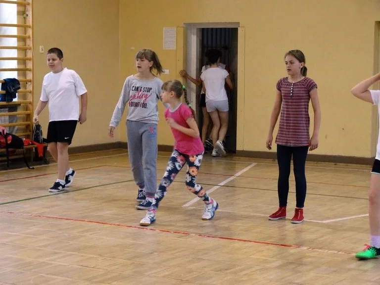 Dzień Dziecka w ostrowskiej podstawówce (zdjęcia)