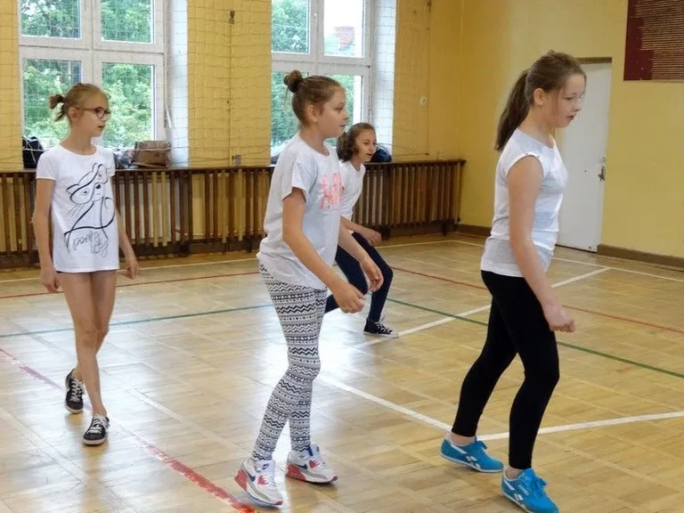 Dzień Dziecka w ostrowskiej podstawówce (zdjęcia)