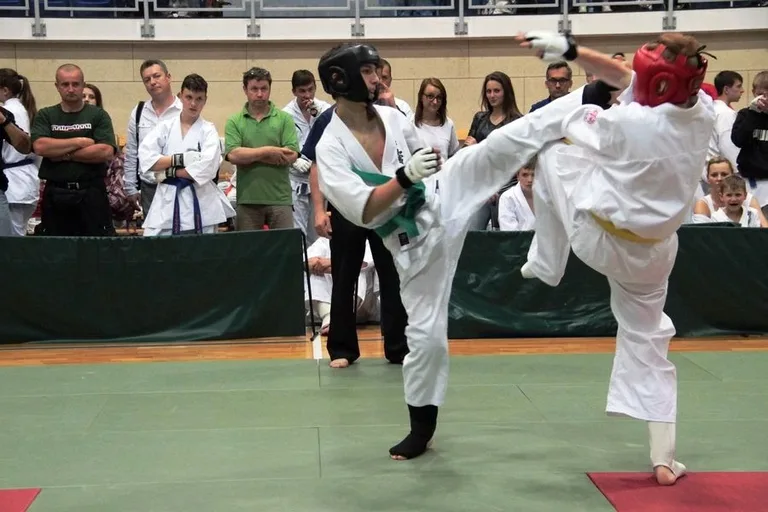 Ogólnopolski Turniej Karate w Ostrowi Maz. (zdjęcia)