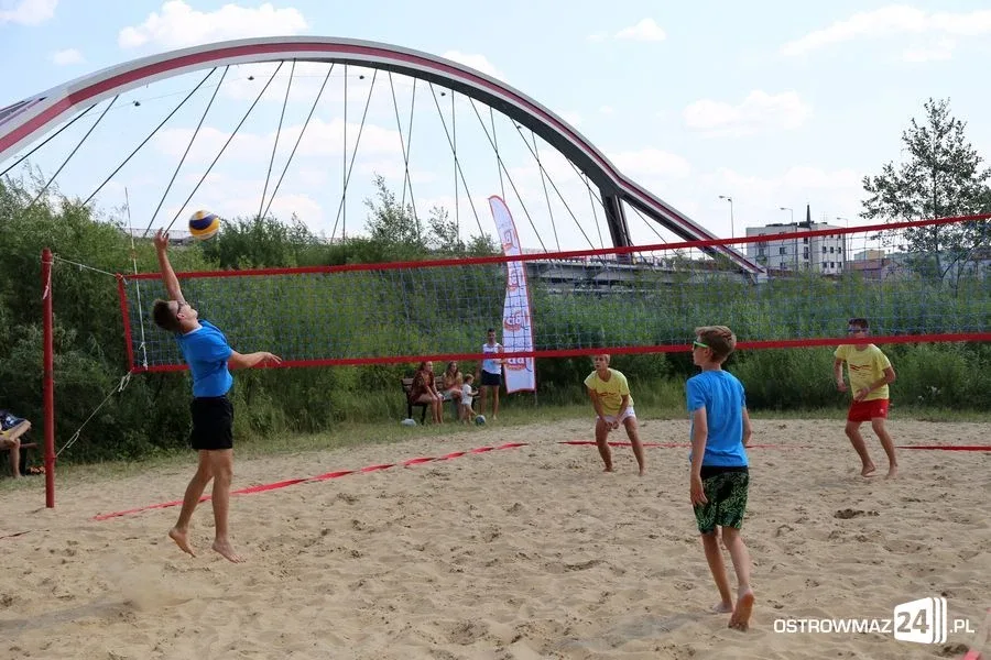 VII Turniej Plażowej Piłki Siatkowej (zdjęcia, wideo)