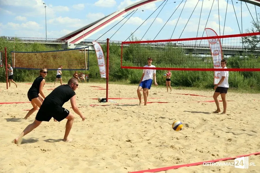 VII Turniej Plażowej Piłki Siatkowej (zdjęcia, wideo)