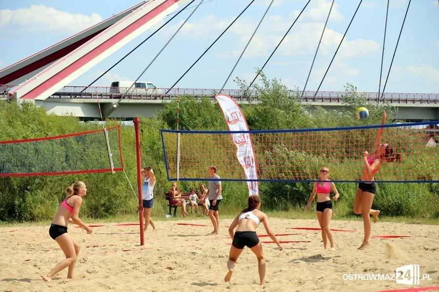 VII Turniej Plażowej Piłki Siatkowej (zdjęcia, wideo)