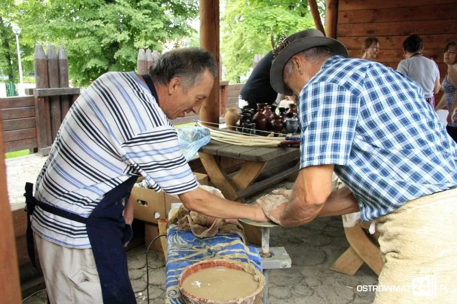 Spotkanie z garncarzem (zdjęcia)