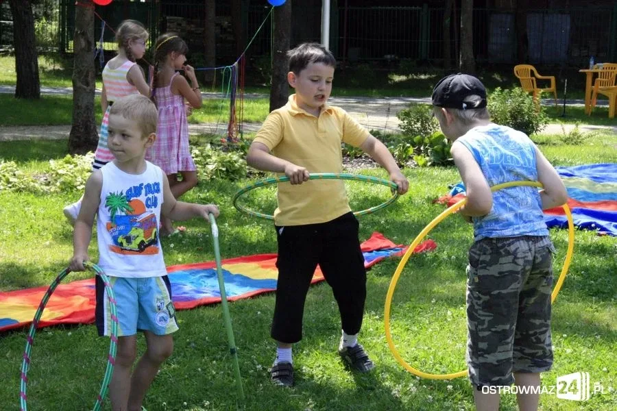 Cyrkowi artyści w Ogródku Jordanowskim (zdjęcia)