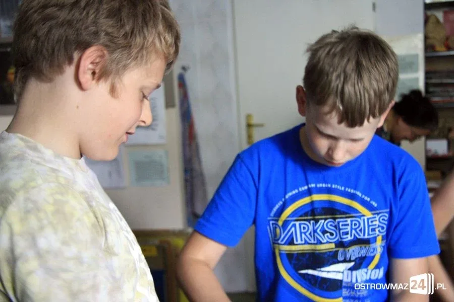 Drugi dzień warsztatów ceramicznych dla młodzieży