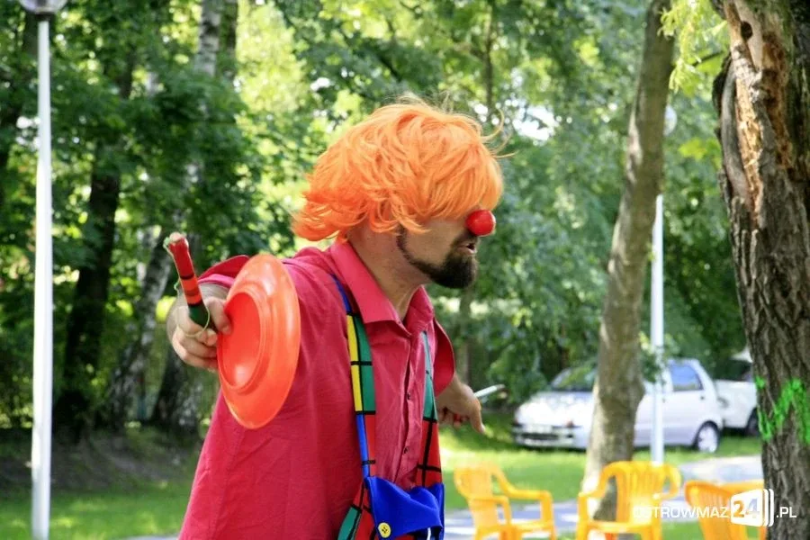Cyrkowi artyści w Ogródku Jordanowskim (zdjęcia)