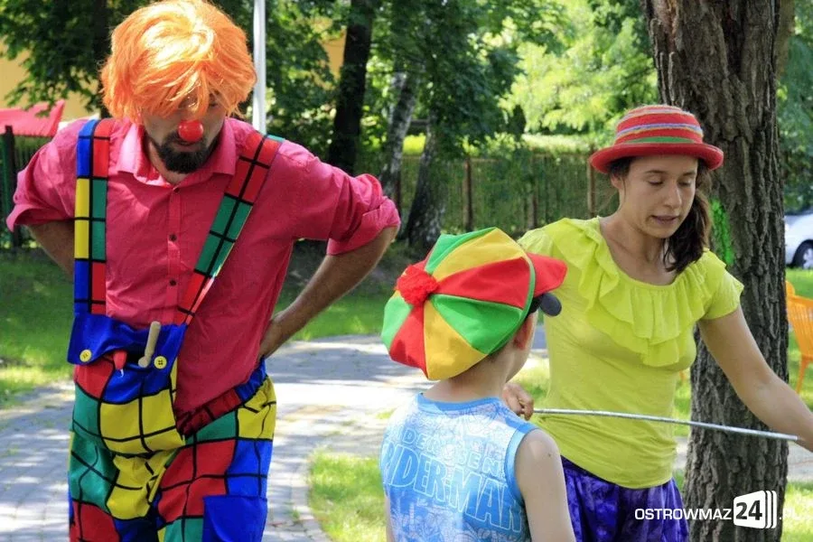 Cyrkowi artyści w Ogródku Jordanowskim (zdjęcia)