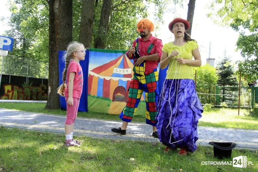 Cyrkowi artyści w Ogródku Jordanowskim (zdjęcia)