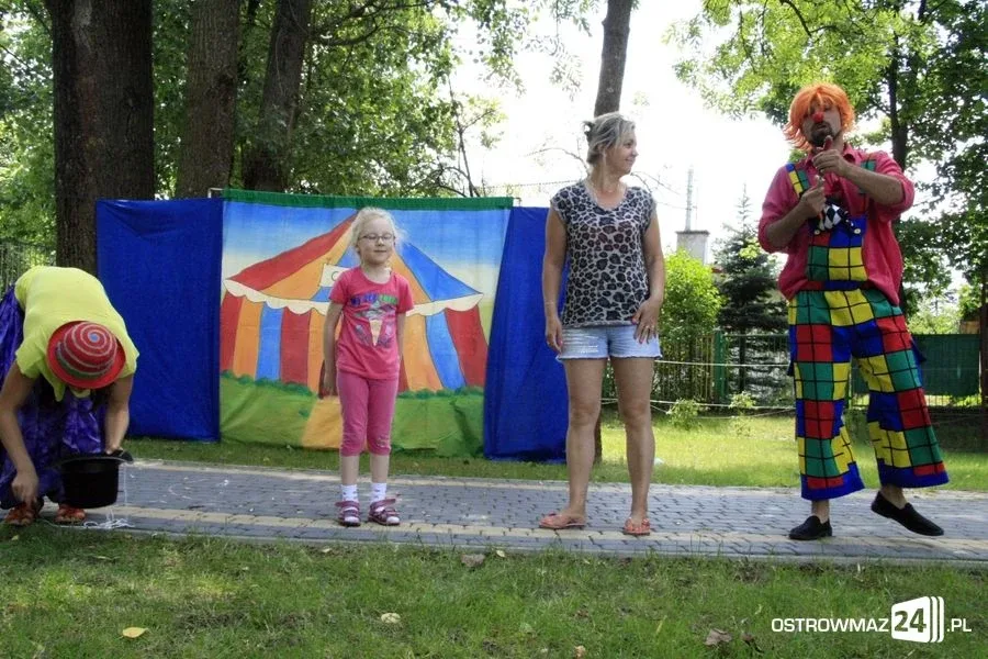 Cyrkowi artyści w Ogródku Jordanowskim (zdjęcia)