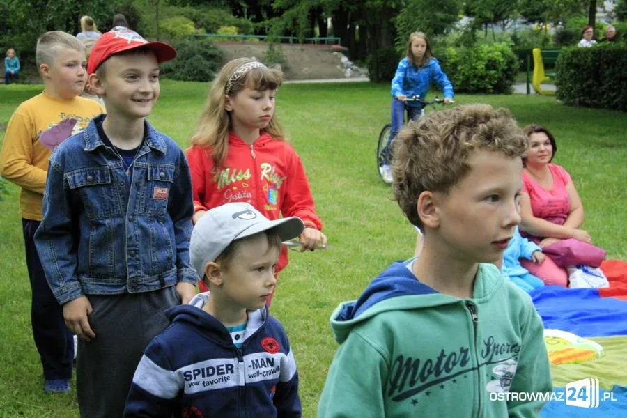 Wierszowanie na skwerze przy Księżnej Annie (zdjęcia)