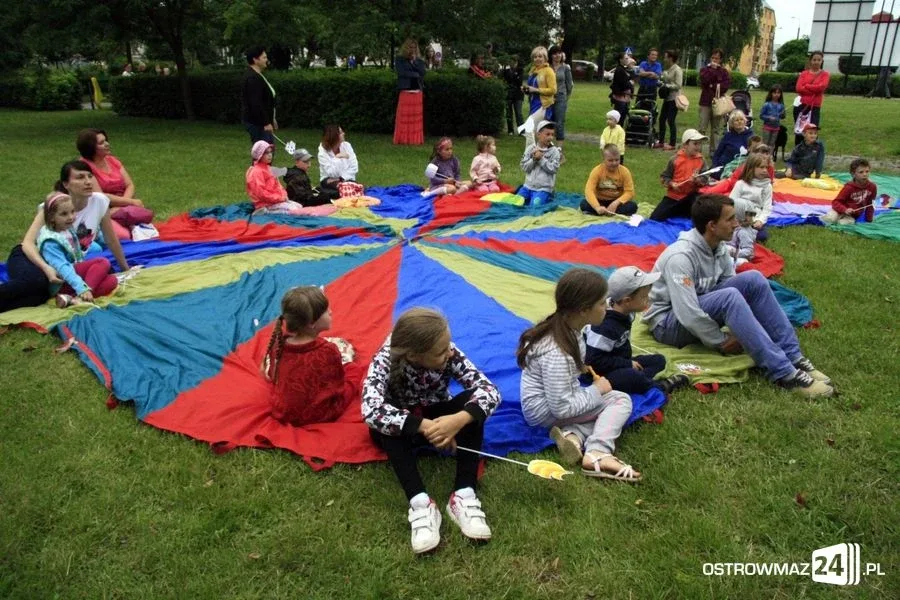 Wierszowanie na skwerze przy Księżnej Annie (zdjęcia)