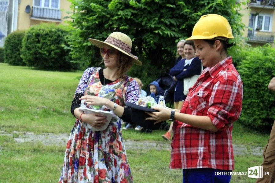 Wierszowanie na skwerze przy Księżnej Annie (zdjęcia)