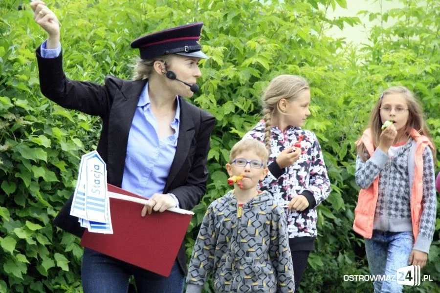Wierszowanie na skwerze przy Księżnej Annie (zdjęcia)