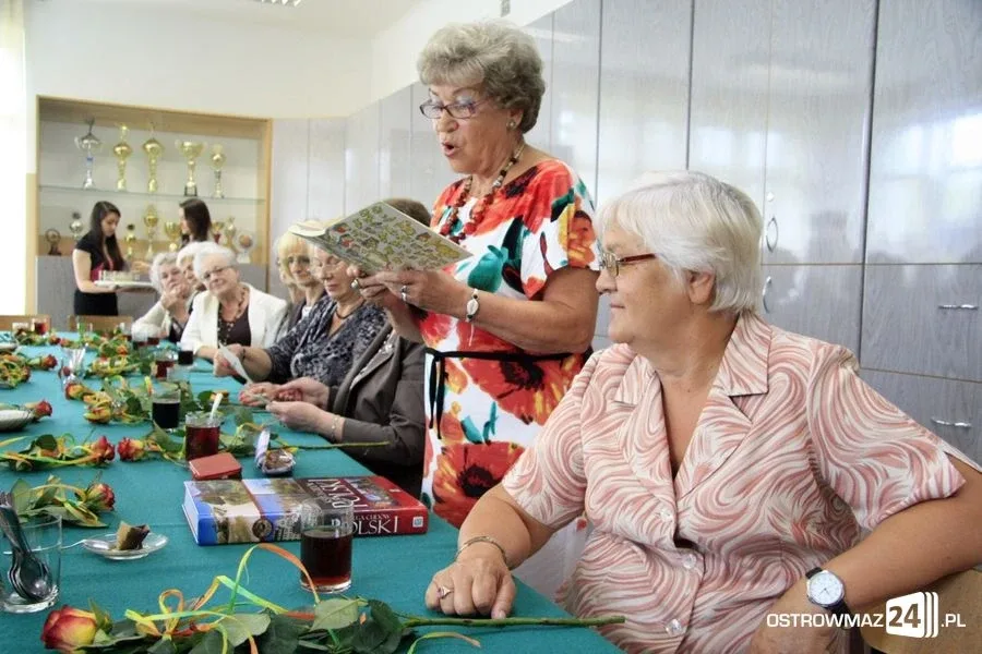 Maturzyści z Ekonomika sprzed 50-ciu lat (zdjęcia)