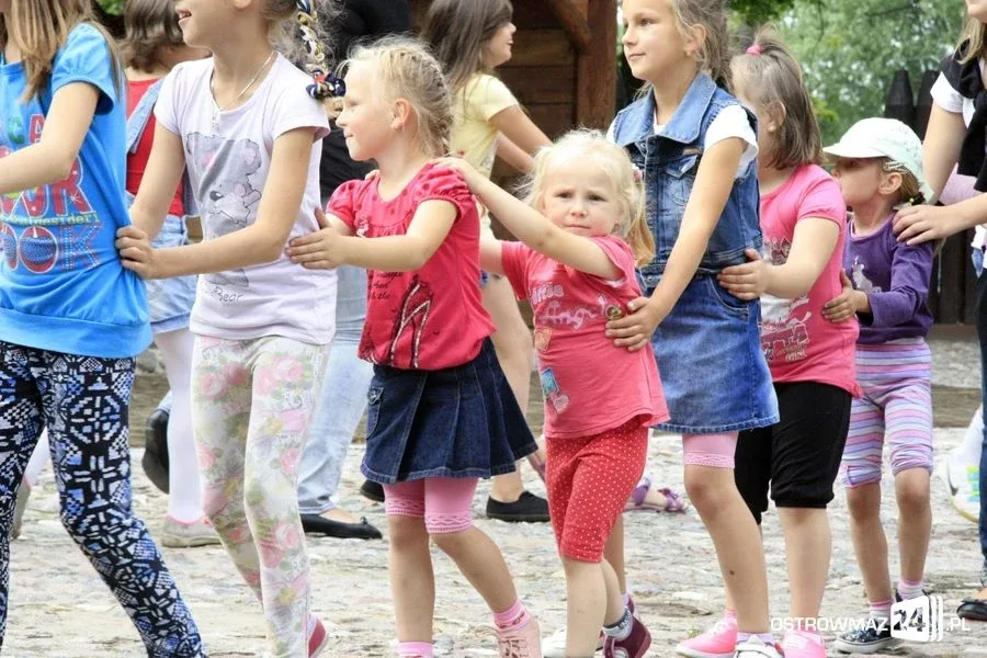Wakacje rozpoczęły się na folkowo (zdjęcia)