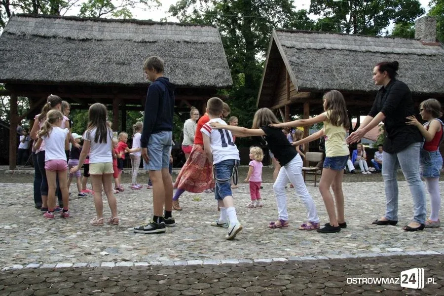 Wakacje rozpoczęły się na folkowo (zdjęcia)