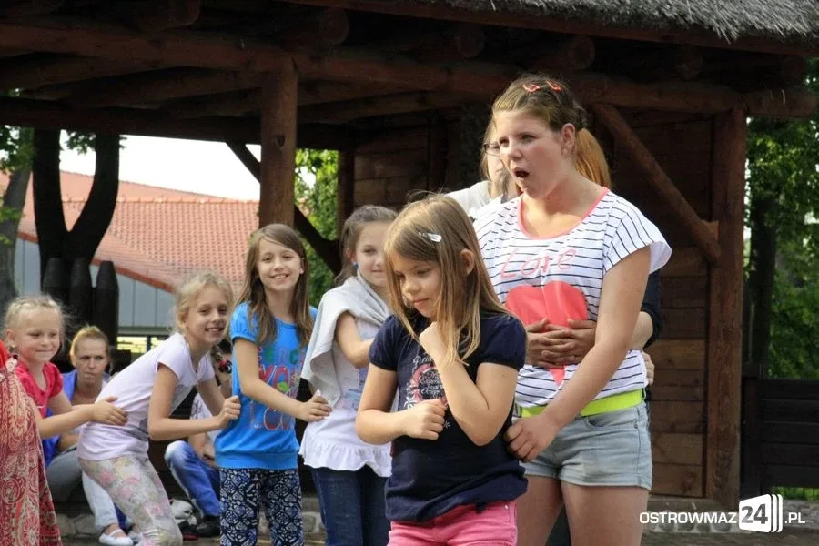 Wakacje rozpoczęły się na folkowo (zdjęcia)